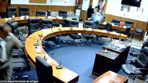 Embedded thumbnail for Sesión Ordinaria 5/9/2025.